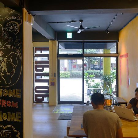 Flip Flop Hostel - Main Station Taipei Dış mekan fotoğraf