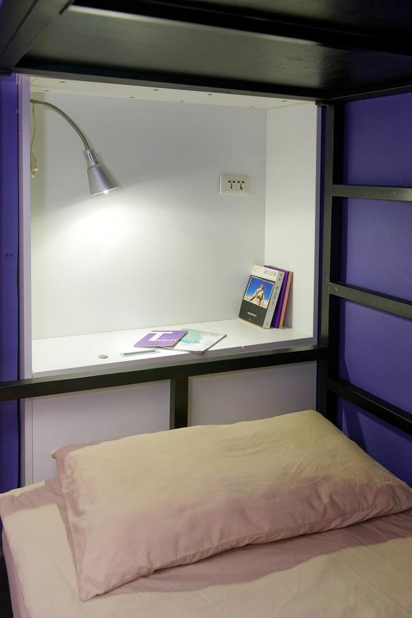 Flip Flop Hostel - Main Station Taipei Dış mekan fotoğraf