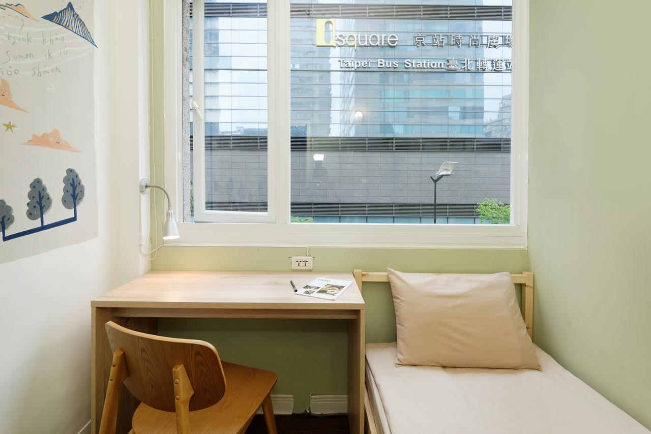 Flip Flop Hostel - Main Station Taipei Dış mekan fotoğraf