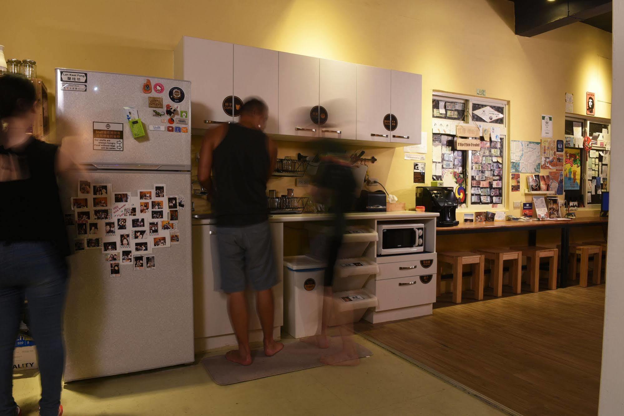 Flip Flop Hostel - Main Station Taipei Dış mekan fotoğraf